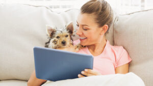Read more about the article Smart Device Apps Every Pet Owner Should Have